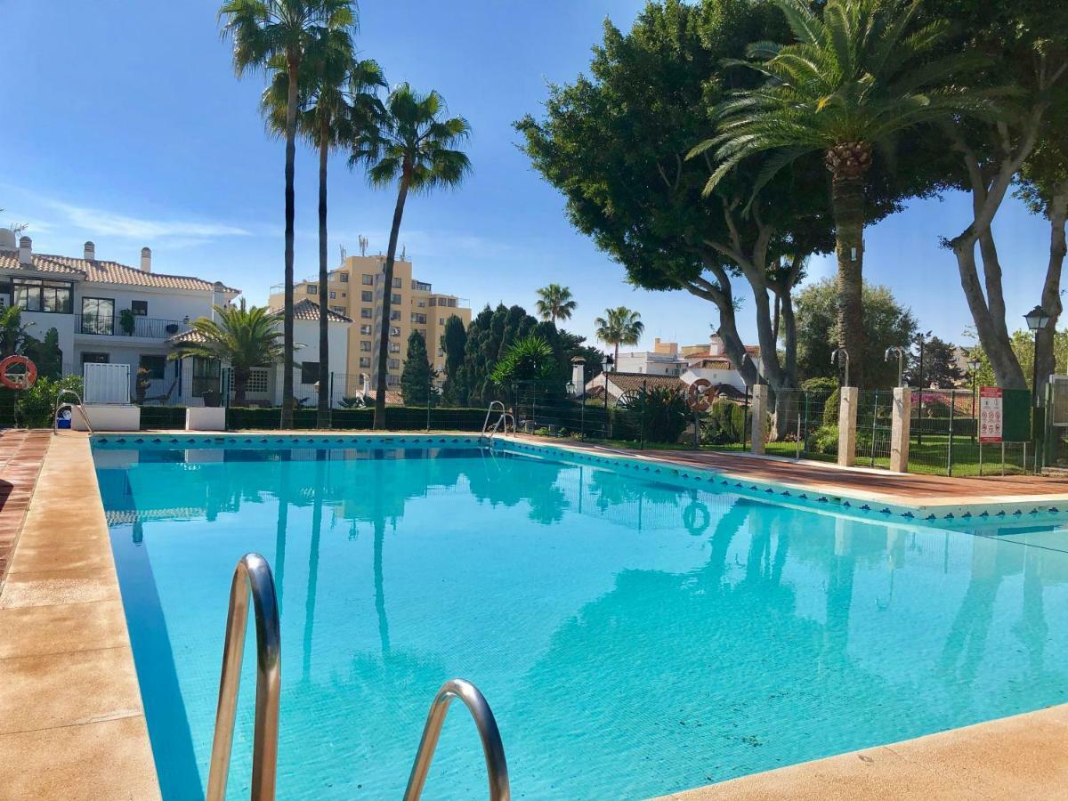 Luxury Dona Carlota Apartment Torremolinos Exterior photo
